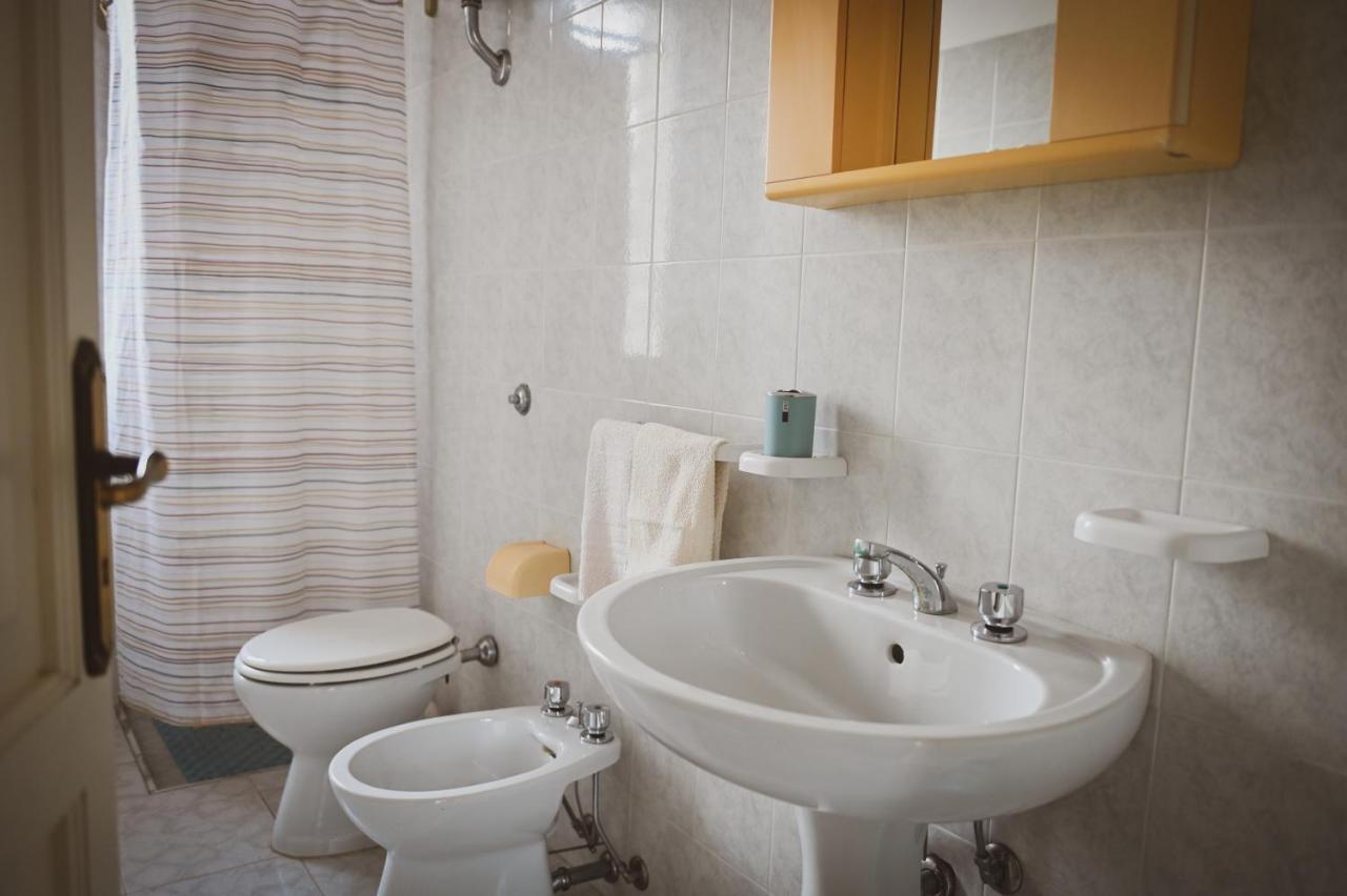 Lupino House Apartment Castro  Bagian luar foto